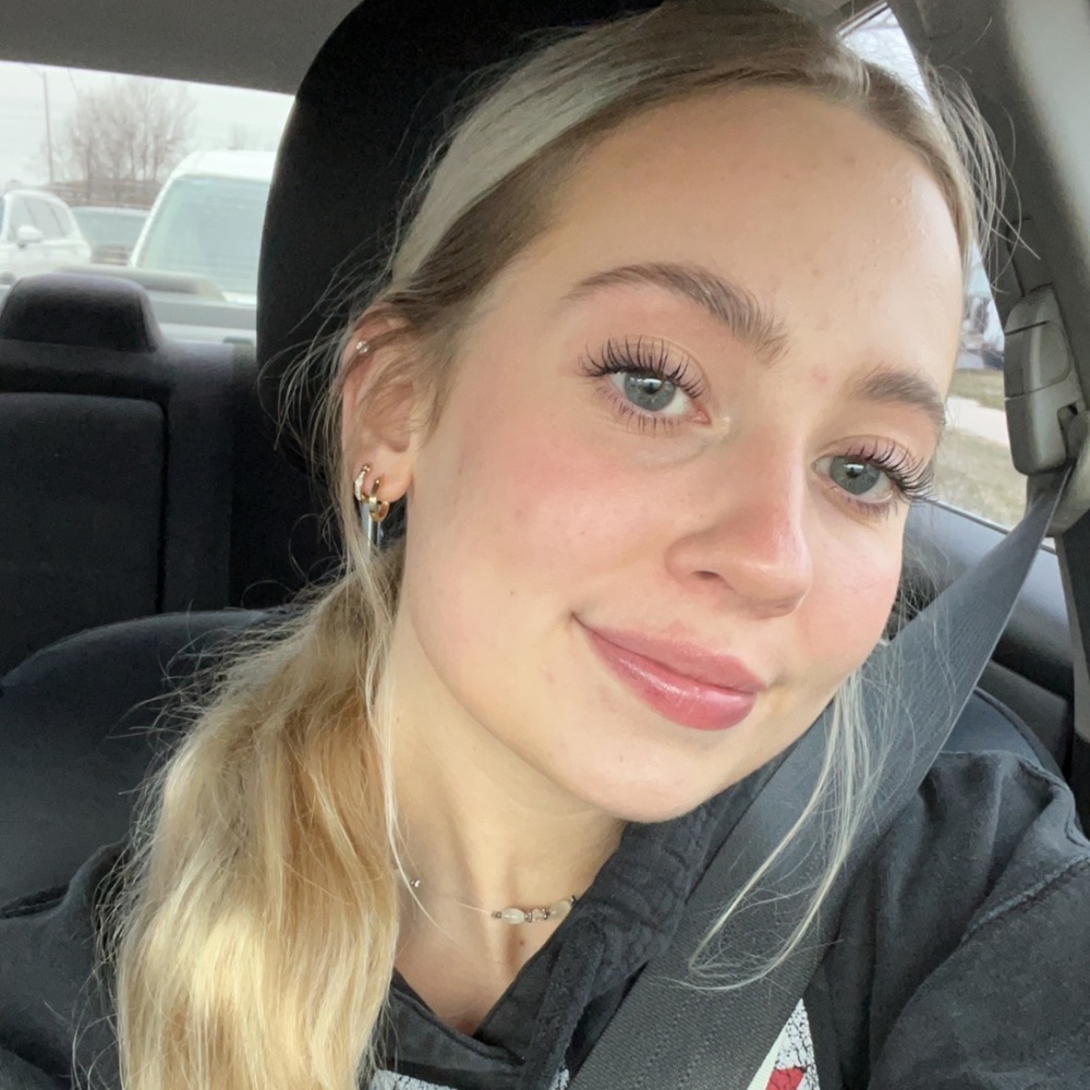 Meet your Posher, Rachel